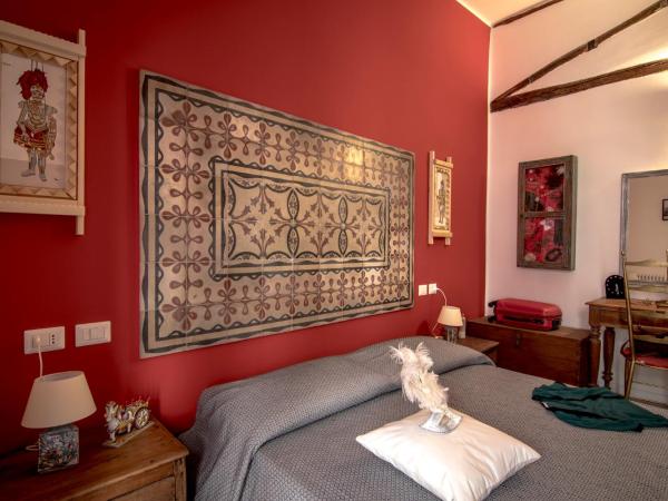 Ad Hoc Rooms : photo 10 de la chambre chambre double avec balcon (2 adultes + 1 enfant)