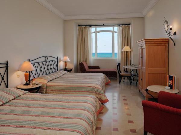 Medina Solaria And Thalasso : photo 5 de la chambre chambre triple - vue sur mer