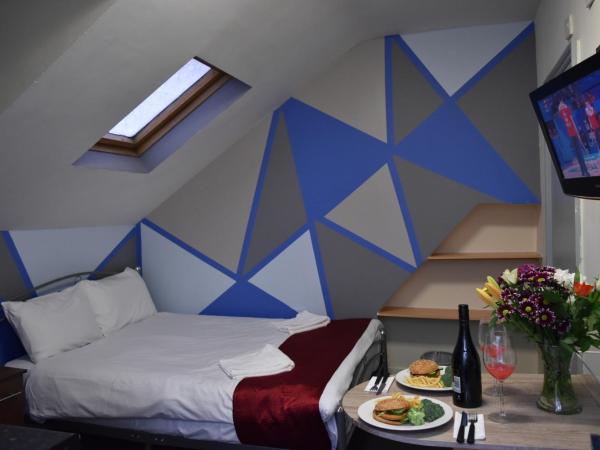 London Olympus Hotel Nirvana : photo 10 de la chambre studio double deluxe