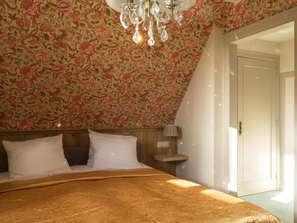 Hotel Duc De Bourgogne : photo 4 de la chambre chambre lits jumeaux standard