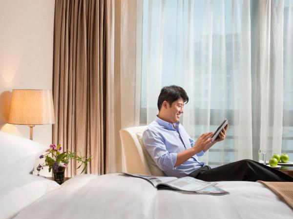 Shenzhen Nanshan L'Hermitage : photo 4 de la chambre chambre lit king-size deluxe