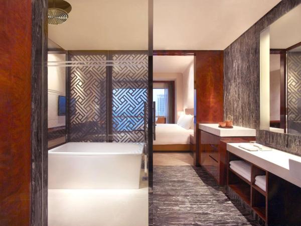 Grand Hyatt Shenzhen : photo 4 de la chambre chambre lit king-size - accès au club