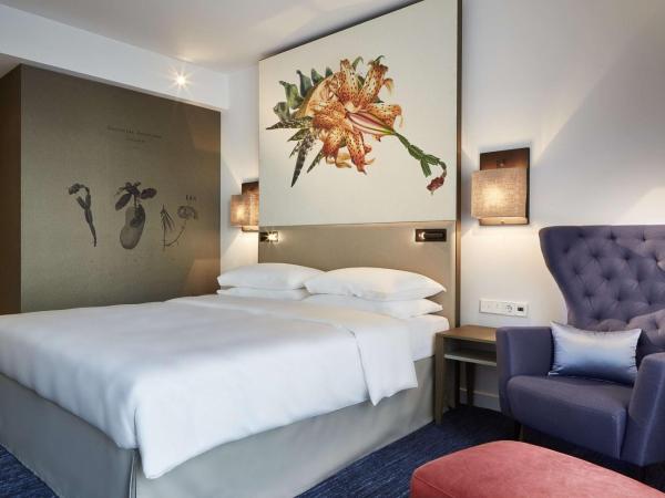 Hyatt Regency Amsterdam : photo 6 de la chambre chambre lit king-size avec vue