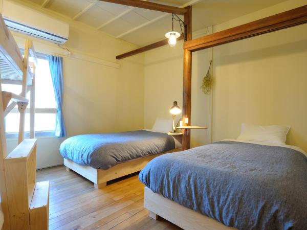 Kobe Guesthouse MAYA : photo 2 de la chambre chambre lits jumeaux