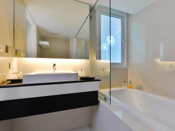 Le D'Tel Bangkok : photo 10 de la chambre chambre deluxe double ou lits jumeaux