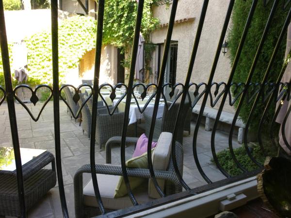 Le Mas du Chanoine : photo 2 de la chambre suite junior