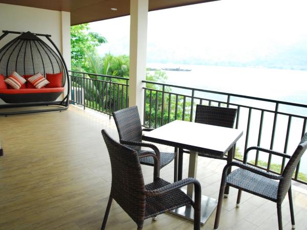 Monsane River Kwai Resort & Spa : photo 3 de la chambre suite supérieure - vue sur fleuve