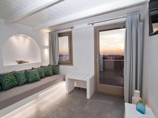 Nemesis : photo 8 de la chambre duplex suite with caldera view