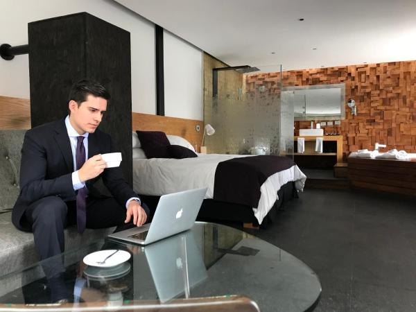 Hotel Boutique MO17 : photo 2 de la chambre grande suite