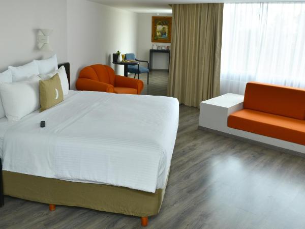 Grand Cantalagua Hotel Morelia, BW Signature Collection : photo 6 de la chambre suite junior avec un lit king-size