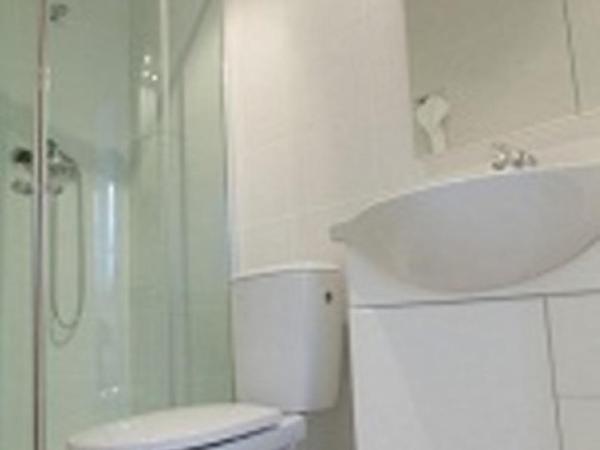 4 Couples & 4 Friends Hostel : photo 1 de la chambre chambre double