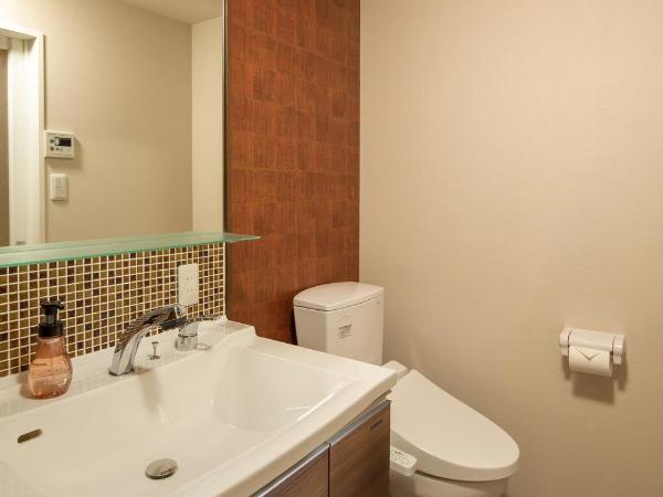 Yukari Kyoto : photo 3 de la chambre chambre lit queen-size avec coin tatami et balcon