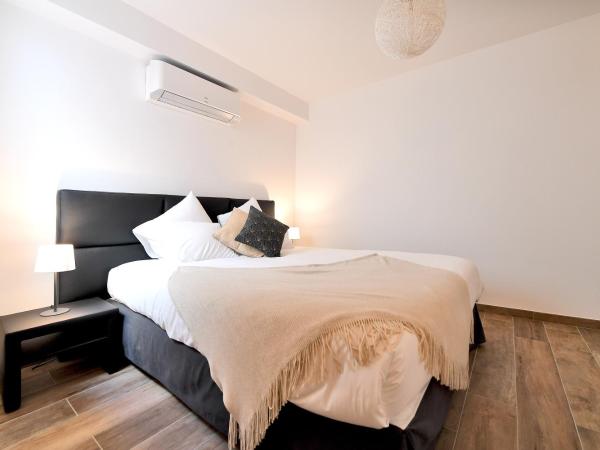 Abrivado : photo 5 de la chambre appartement avec balcon