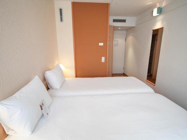 ibis Hotel Düsseldorf Hauptbahnhof : photo 1 de la chambre chambre lits jumeaux