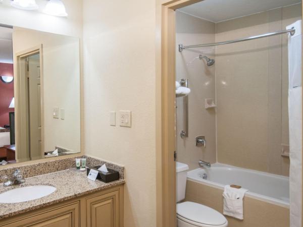 Governors Suites Hotel Oklahoma City Airport Area : photo 5 de la chambre suite double lit queen-size