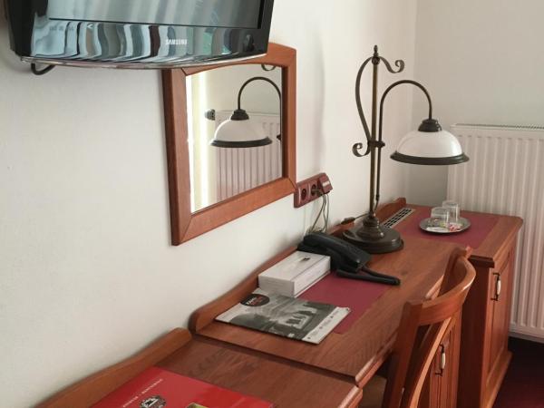 Hotel Pegas Brno : photo 8 de la chambre chambre triple