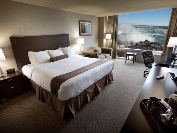 The Oakes Hotel Overlooking the Falls : photo 1 de la chambre chambre tour 1 lit king-size - vue sur chutes