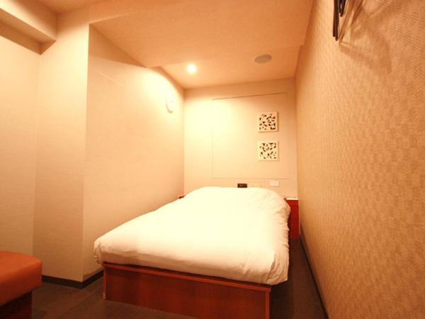 Hills Hotel Gotanda : photo 1 de la chambre chambre double standard avec douche