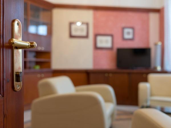 Pension Ibérica : photo 1 de la chambre appartement deluxe