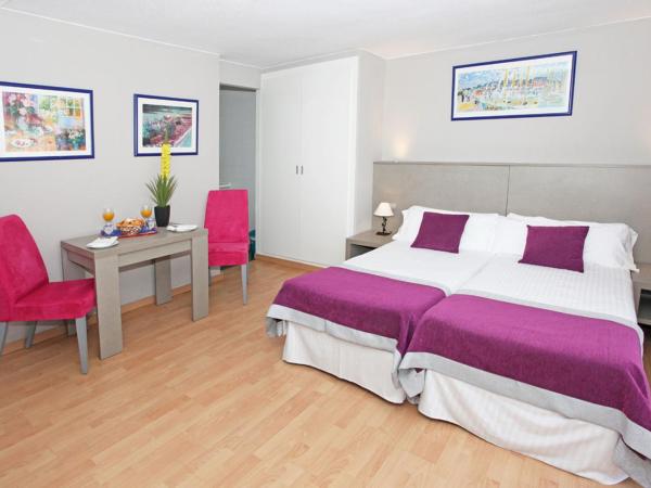 Hotel El Faro Marbella : photo 4 de la chambre studio