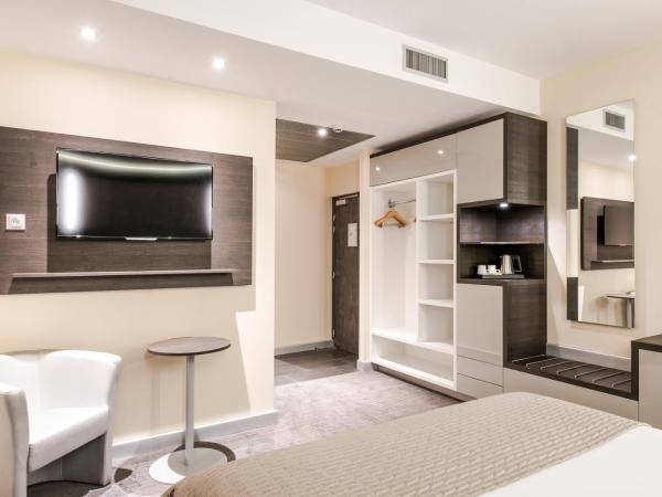 Hotel Le Saint Paul : photo 1 de la chambre chambre double de luxe (1 ou 2 adultes)