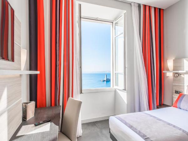 Hotel Le Saint Paul : photo 3 de la chambre  chambre lits jumeaux - vue sur mer