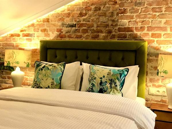 SleepWell Apartments Nowy Świat : photo 6 de la chambre chambre double de luxe - mansardée