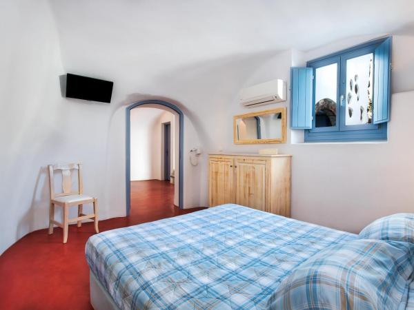 Anatoli Hotel & Spa : photo 5 de la chambre appartement familial troglodyte - jardin visanto