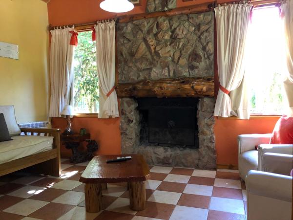 Complejo Duendes del Maiten : photo 7 de la chambre cottage - vue sur jardin