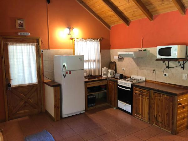 Complejo Duendes del Maiten : photo 6 de la chambre cottage - vue sur jardin