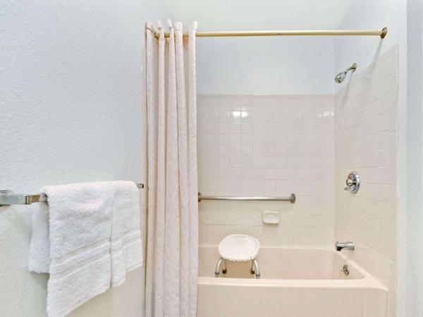 Dallas Love Field Inn : photo 1 de la chambre chambre simple - accessible aux personnes à mobilité réduite