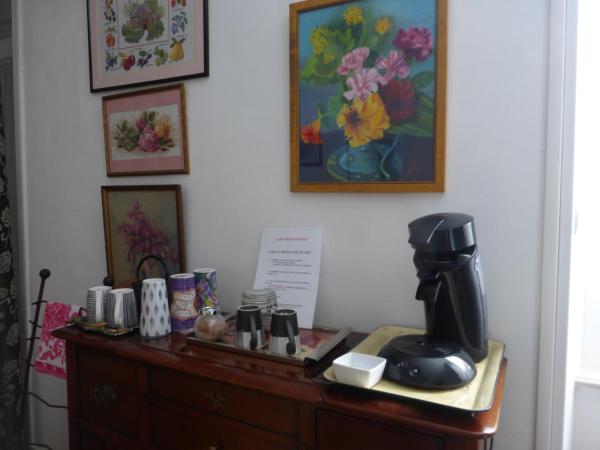 Chambre d'Hôtes Le Tilleul de Canac : photo 6 de la chambre chambre lits jumeaux spacieuse