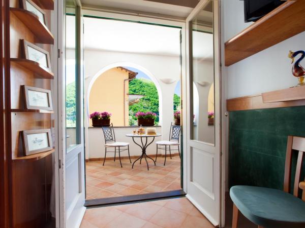 Villa Pane Resort : photo 3 de la chambre chambre double ou lits jumeaux avec terrasse