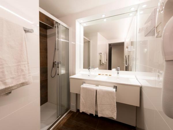 La Résidence : photo 8 de la chambre chambre triple