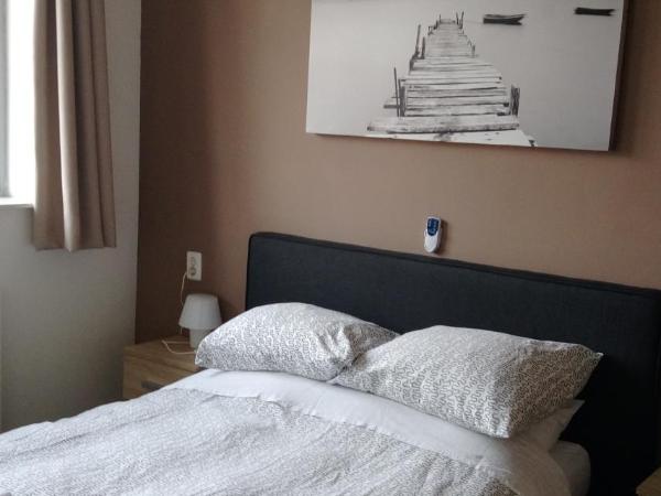 Bon Bed & Breakfast : photo 4 de la chambre chambre double avec salle de bains privative