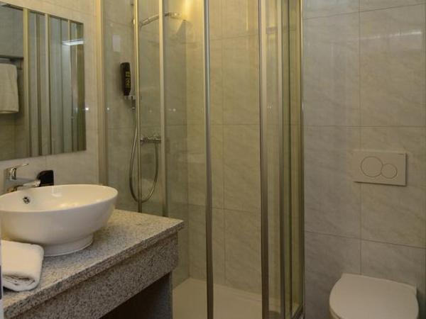 Hotel Vogelweiderhof : photo 8 de la chambre chambre double - annexe