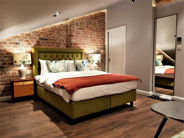 SleepWell Apartments Nowy Świat : photo 1 de la chambre chambre double de luxe - mansardée