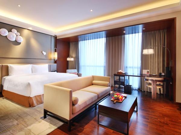 HUALUXE Wuxi Taihu, an IHG Hotel : photo 4 de la chambre 1 king executive suite high floor