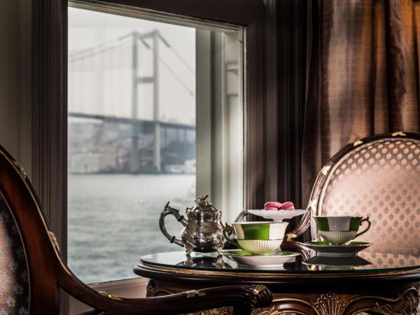 Bosphorus Palace Hotel : photo 10 de la chambre chambre double deluxe - vue sur mer