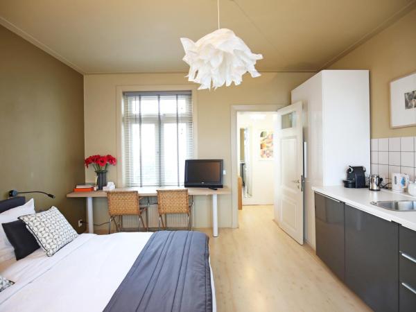 Canal Studio Apartment : photo 3 de la chambre studio