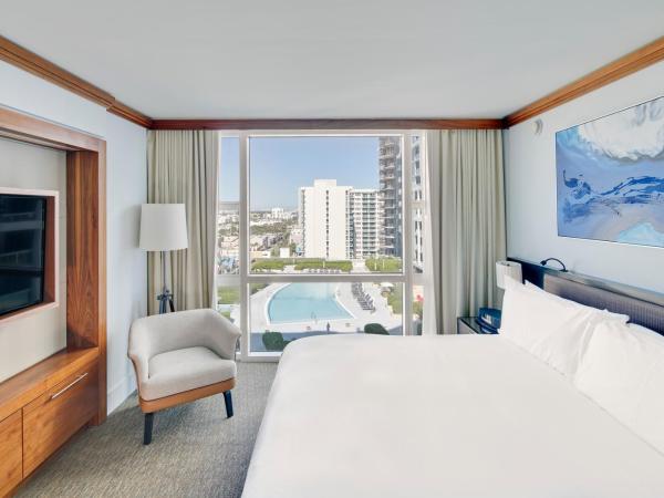 Carillon Miami Wellness Resort : photo 3 de la chambre  appartement 1 chambre avec lit king-size - vue sur ville