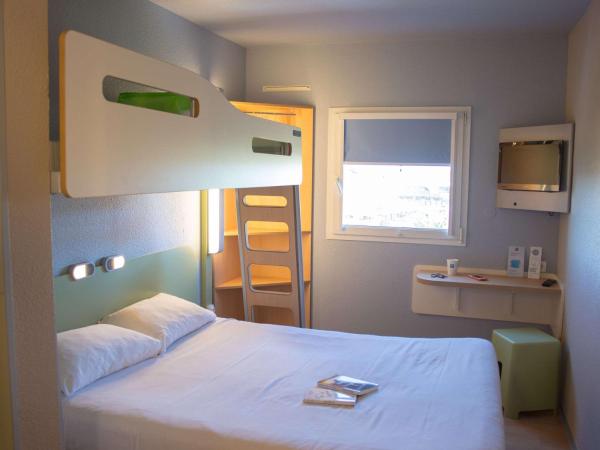 ibis budget Narbonne Est : photo 6 de la chambre chambre triple