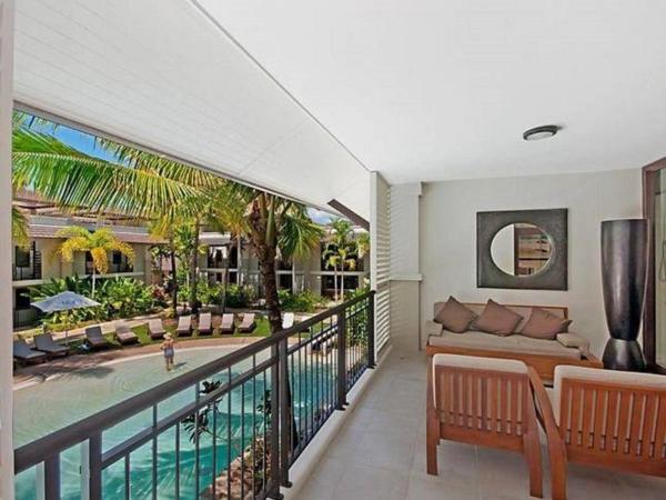 Luxury Apartments at Temple Resort and Spa Port Douglas : photo 7 de la chambre appartement de grand standing 2 chambres avec balcon