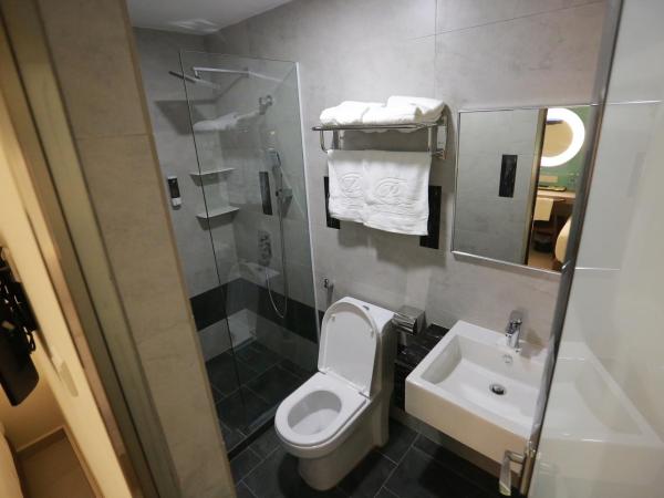 Pantai Regal Boutique Hotel : photo 3 de la chambre chambre lits jumeaux standard