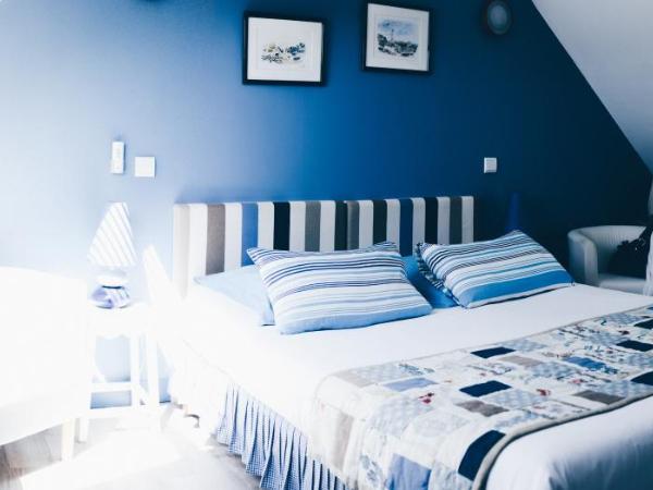 Chambres d'hôtes Le Clos d'Enhaut : photo 1 de la chambre chambre familiale (4 adultes)