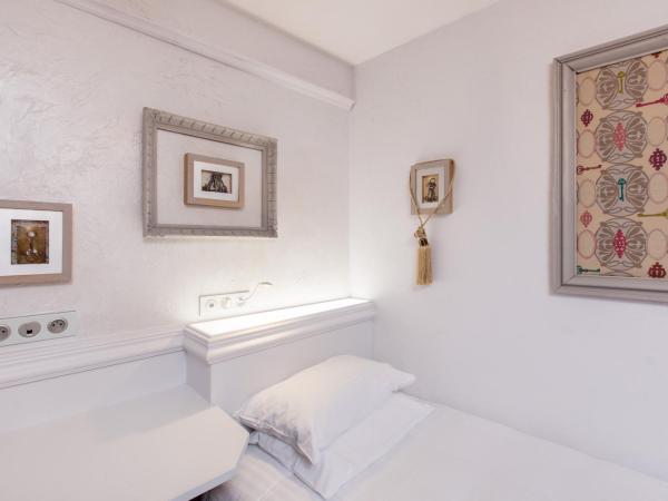 Hotel Bonaparte : photo 2 de la chambre chambre simple