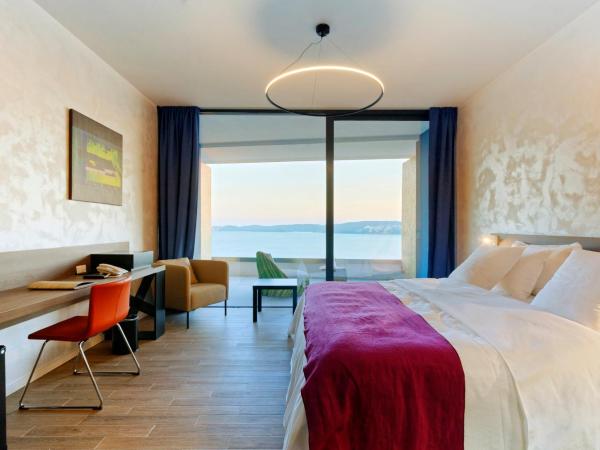 Hotel Ola - Adults Only : photo 2 de la chambre chambre double ou lits jumeaux supérieure avec balcon - vue sur mer