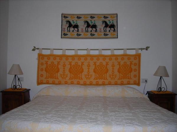 Bed & Breakfast Dessole : photo 1 de la chambre chambre triple avec salle de bains privative