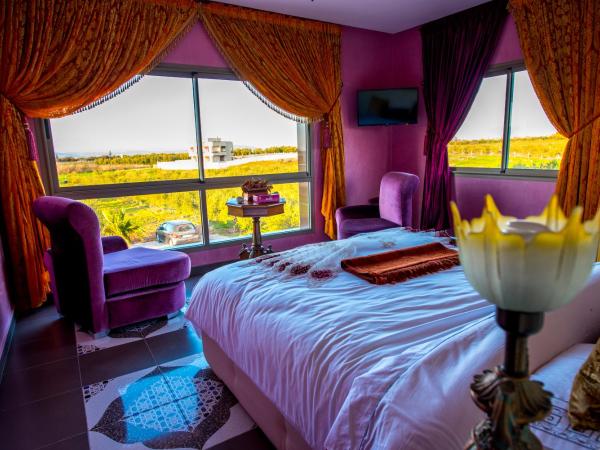 Maison d'hôtes La Ferme AZIZA : photo 1 de la chambre chambre double