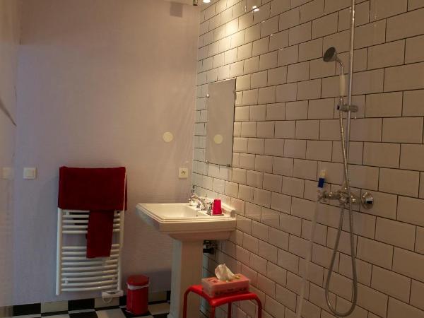 Chambre d'hôtes La Célestine : photo 9 de la chambre suite deluxe